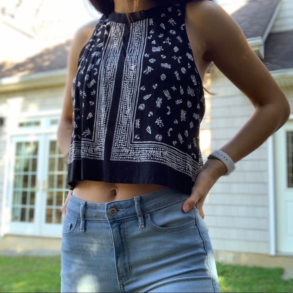 Forever 21 Flowy Crop Tank